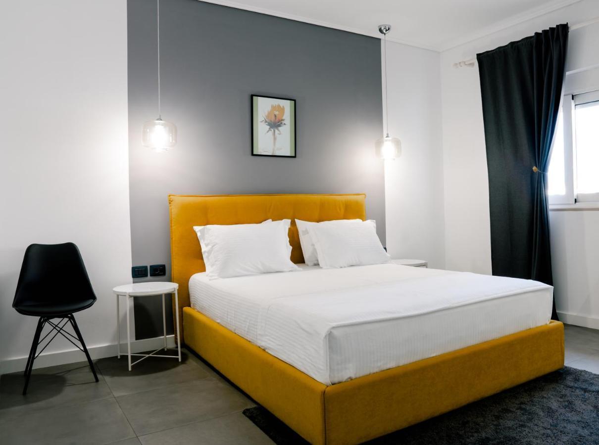 Novi'S Luxury Apartment 1 Gjirokastër Exteriör bild